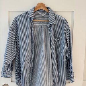 Old Navy Women’s Boyfriend Blue and White Striped Shirt